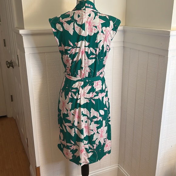 Eliza J Emerald Green and Pink Floral Tie Waist Dress size 10 - Picture 6 of 10